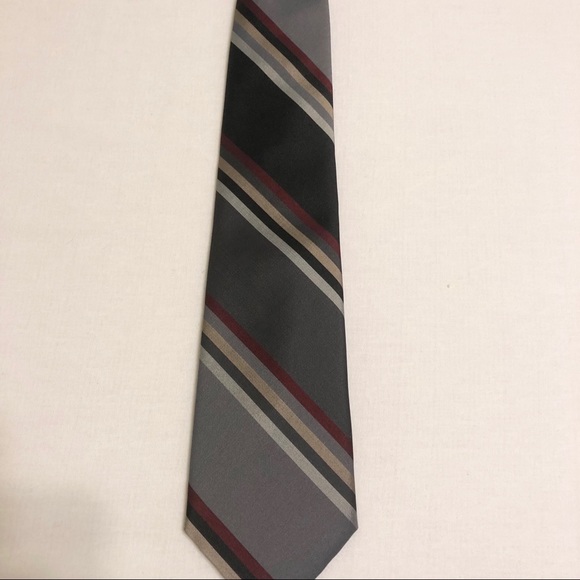 S&Q Clothiers Clip On Tie - Striped - Picture 3 of 8